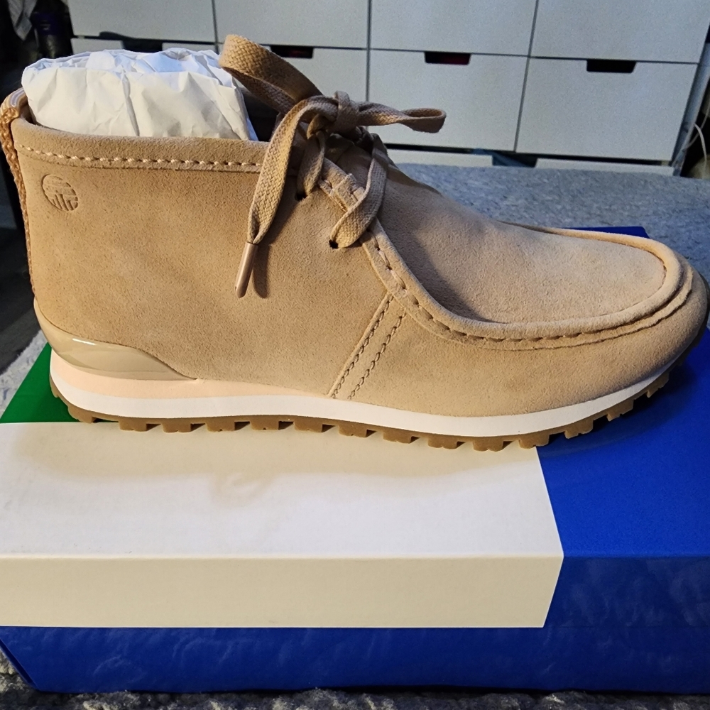 NEW Tory Sport Suede Chukka Sneaker Blush